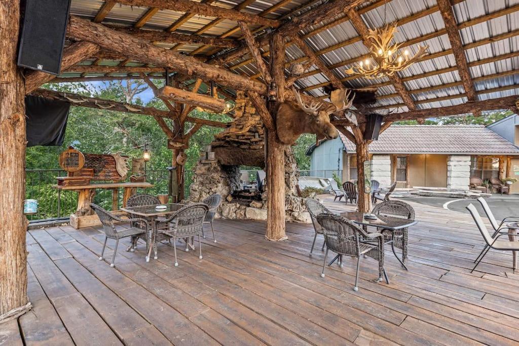 Stonegate Lodge 2 Queen Beds Fast Wifi 50In Tv Salt Water Pool Room # 305 유레카 스프링스 외부 사진